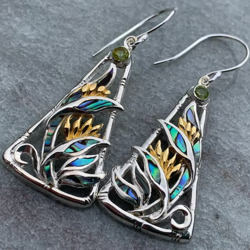 Ethnic Fashion Trend - Ethnic Style Colorful Carved Pattern Pendant