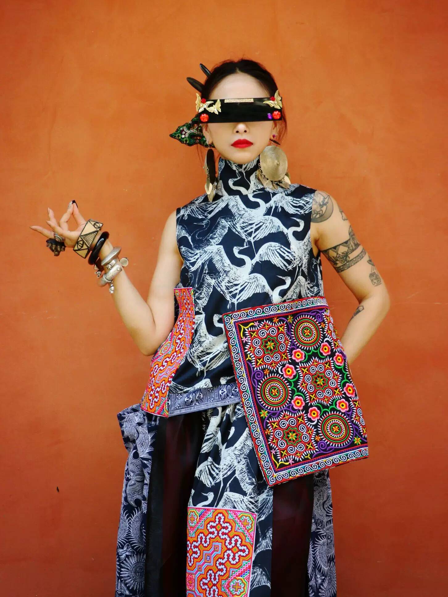 Traditional Miaojiang Girls Cl - Ethnic Clothing & Online Fashion Store Khaadi Uk recension och pris