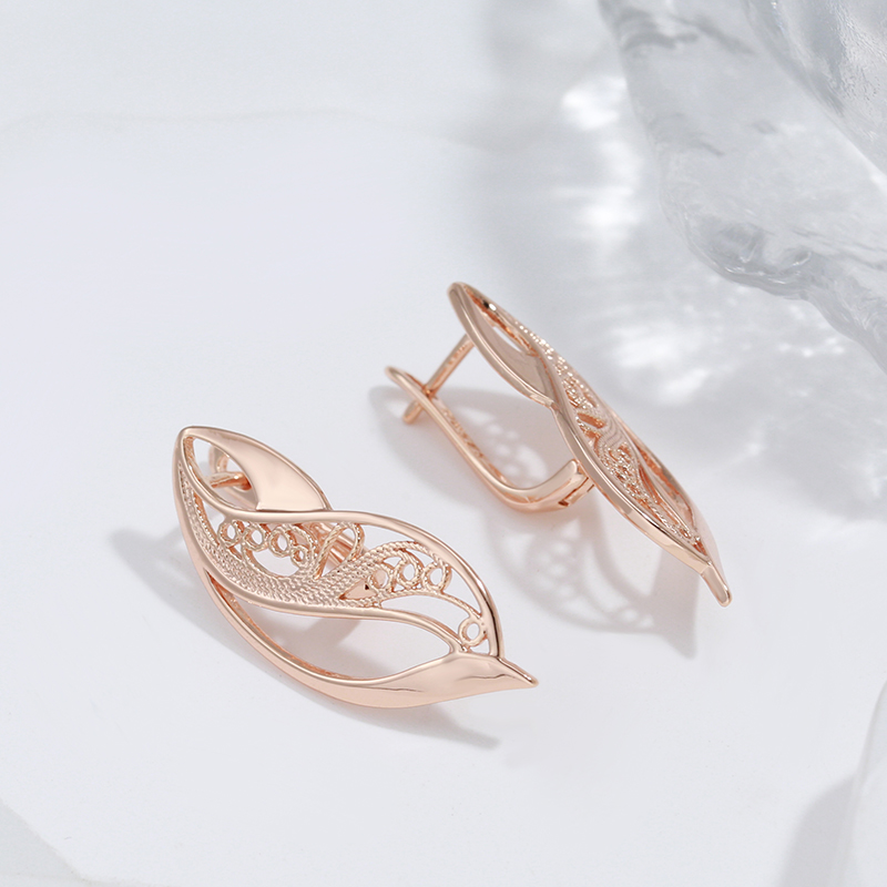 Kinel New Trend Glossy Dangle  - Ethnic Fashion Trend recension och pris