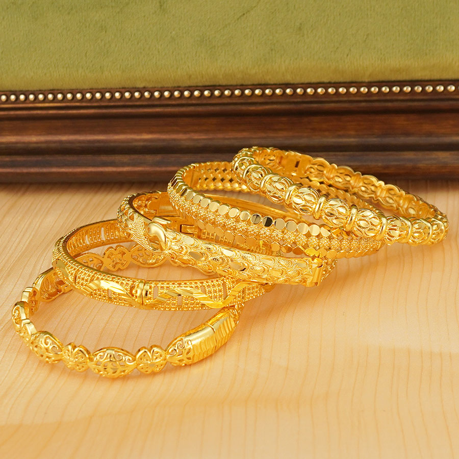 1Pcs Gold Tone Peacock Carved  - Ethnic Fashion In Dubai recension och pris